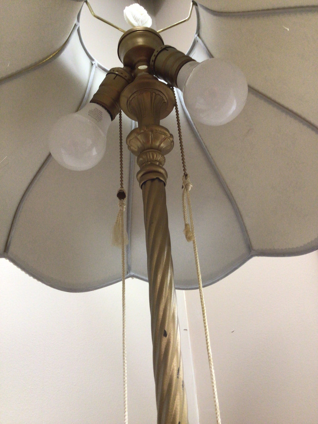 Vintage Shabby Chic Style Floor Lamp with Floral Shade
