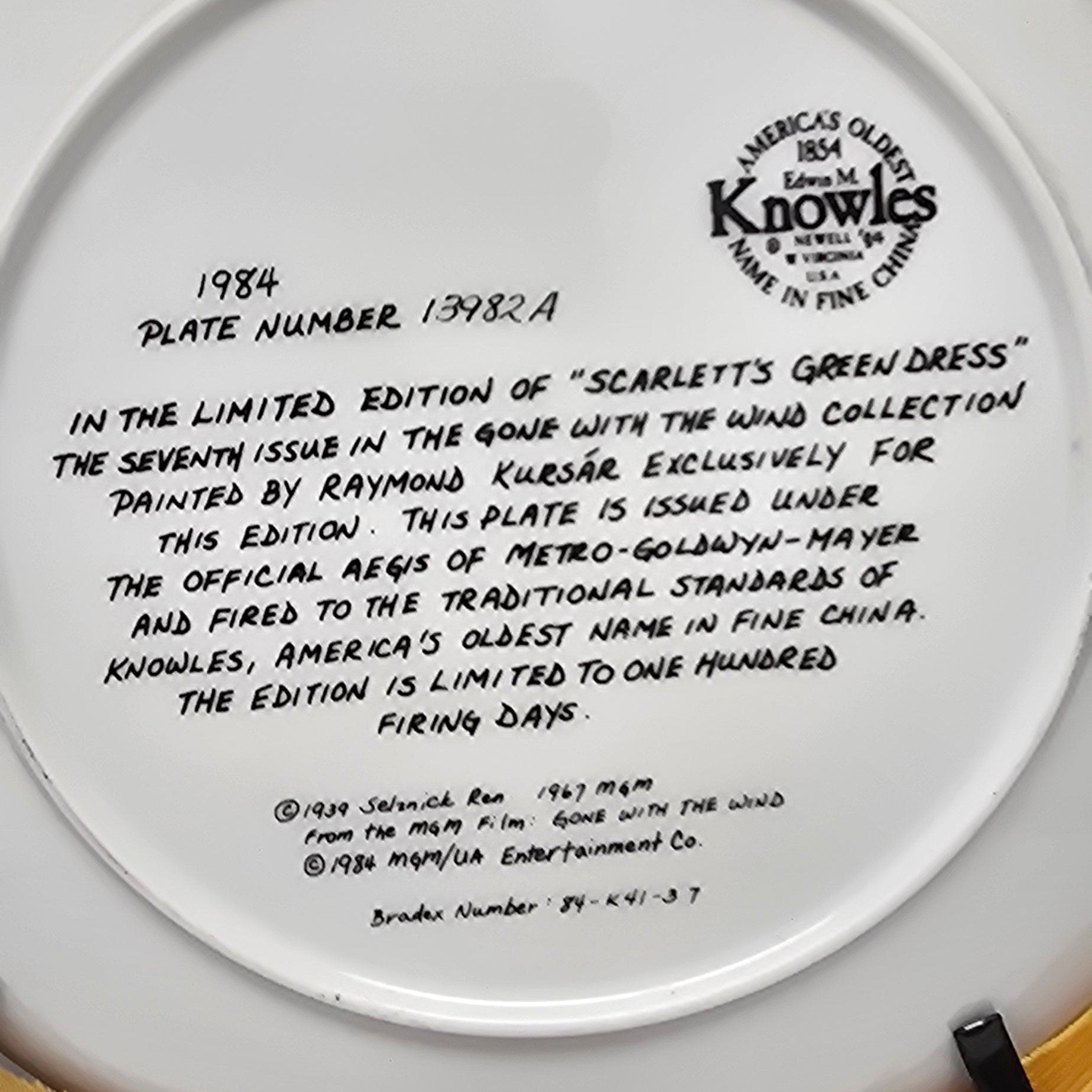 Edwin Knowles - Gone with the Wind - Scarlett's Green Dress Plate