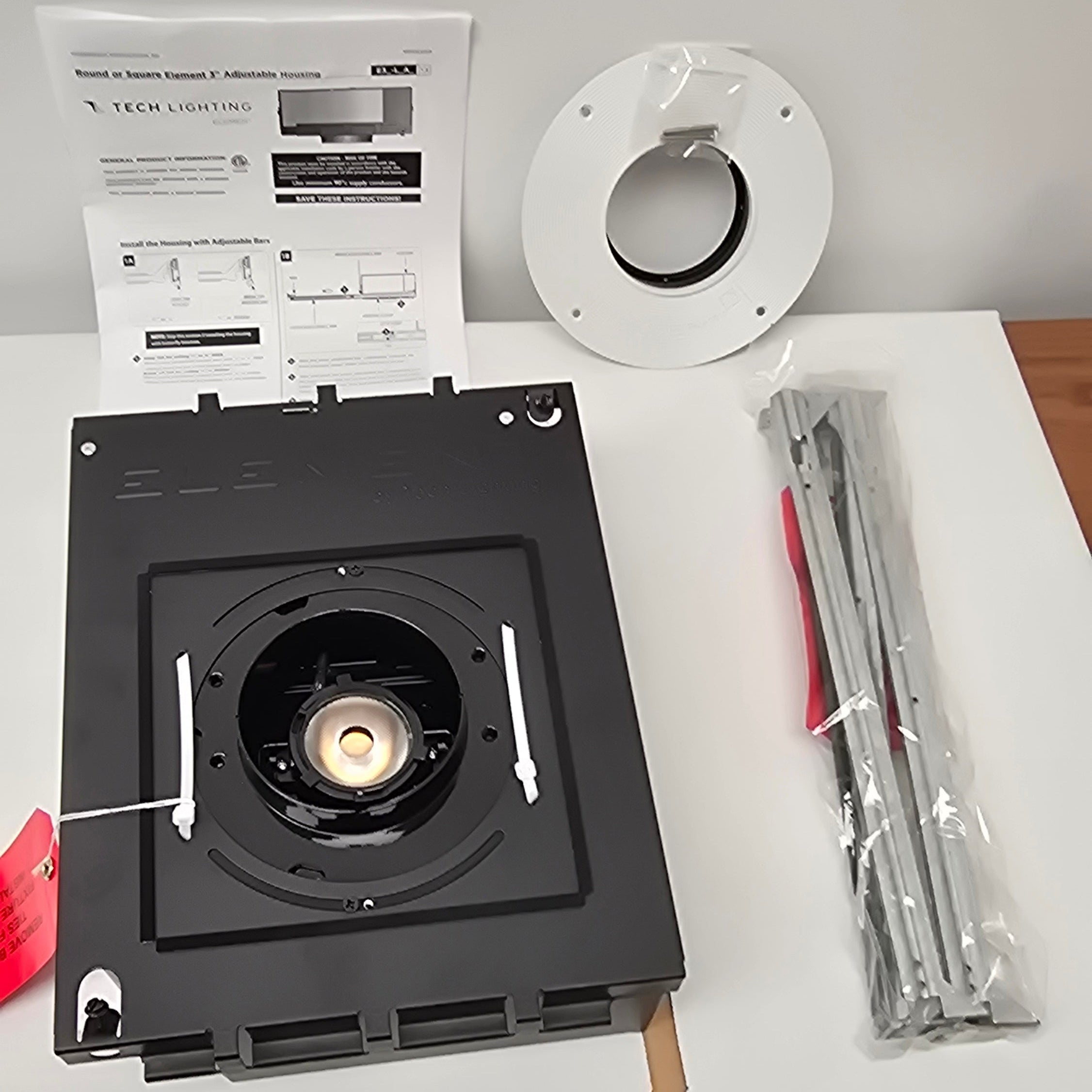 Tech Lighting ELEMENT 3-Inch LED Recessed Downlight (SKU: E3-RD-NL-L09272-AD-IC)