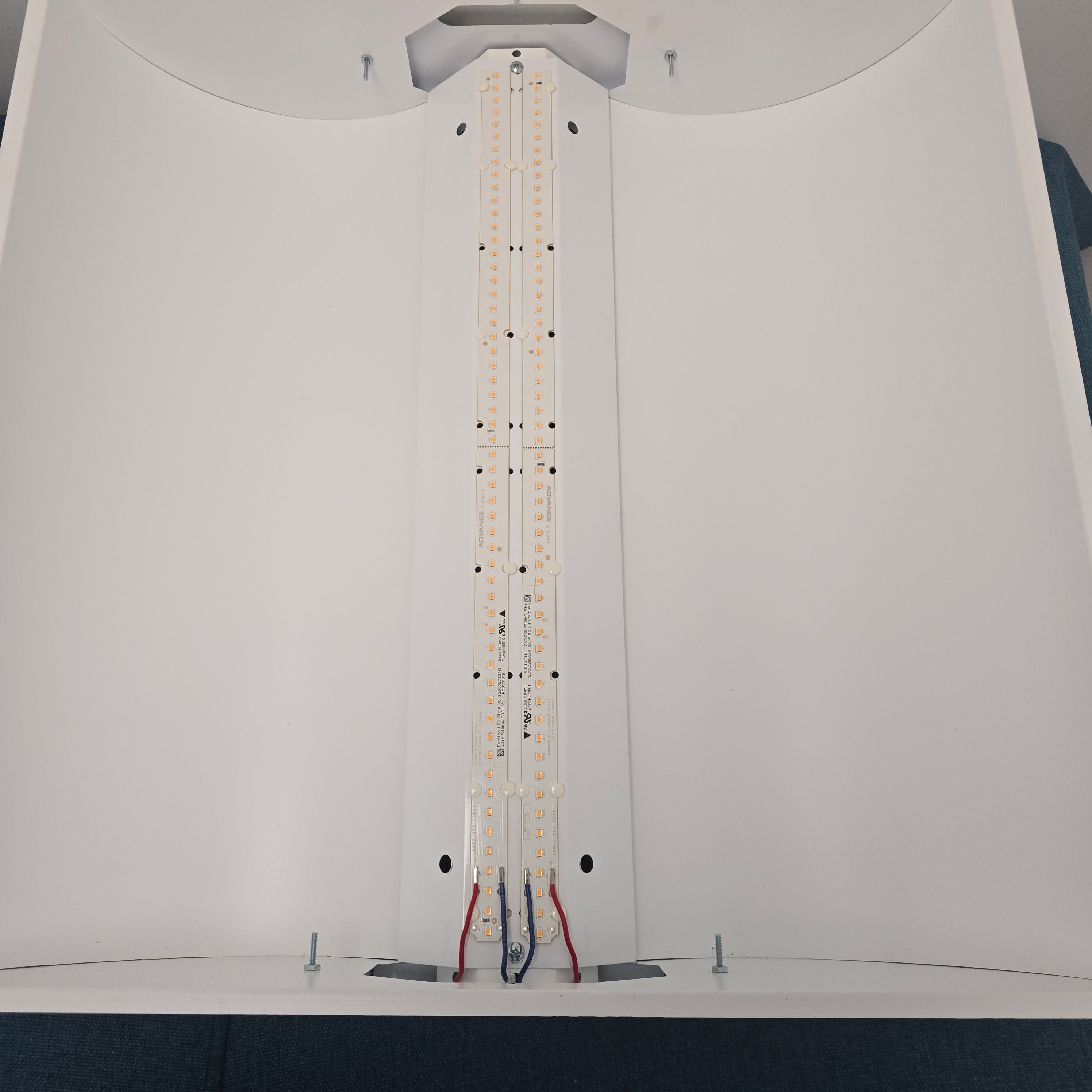 Saylite led ceiling light  panel fixture  product model #rdIpf22lj32w3600ldmv30k