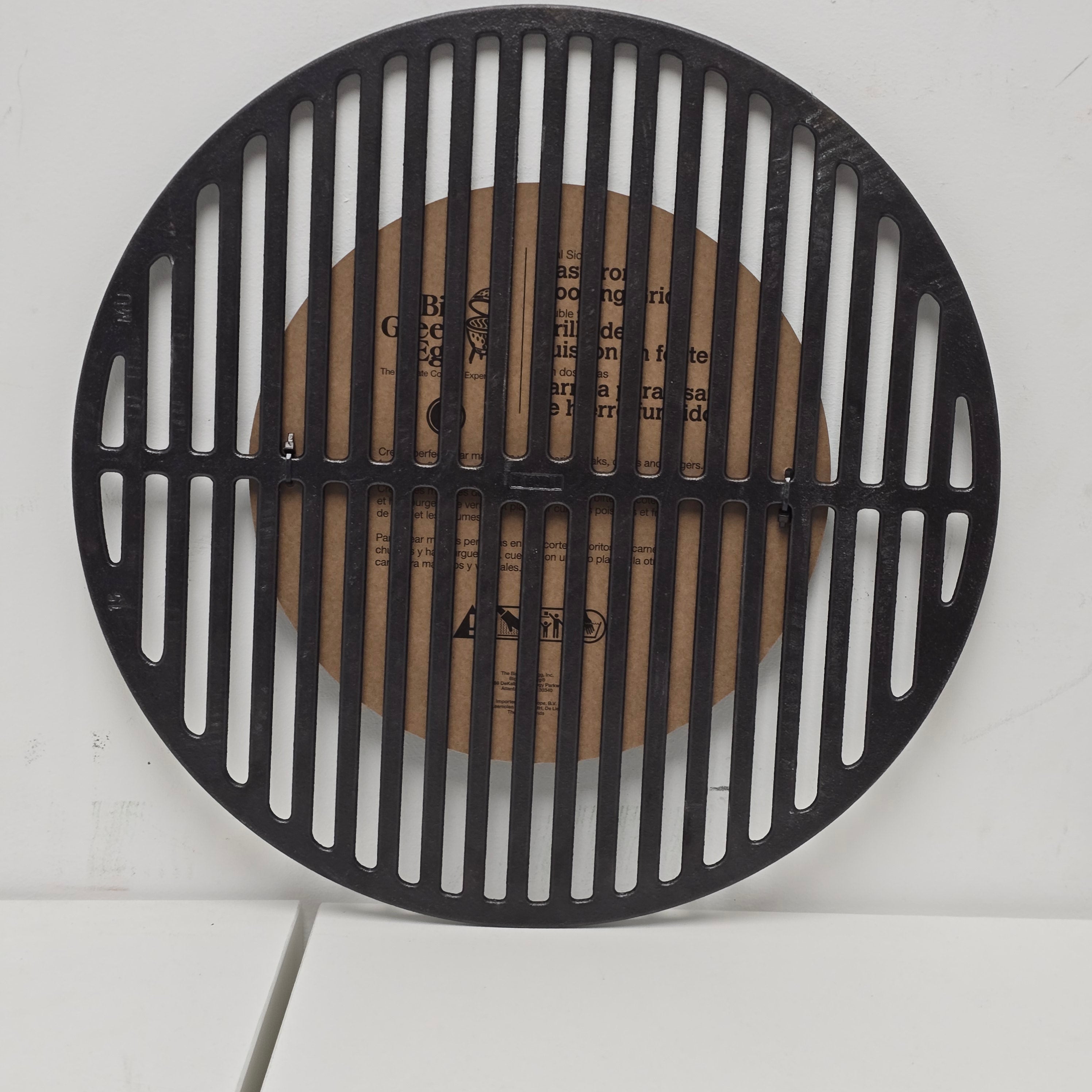 Big Green Egg Dual Sided Cast Iron Cooking Grid Medium (126405)