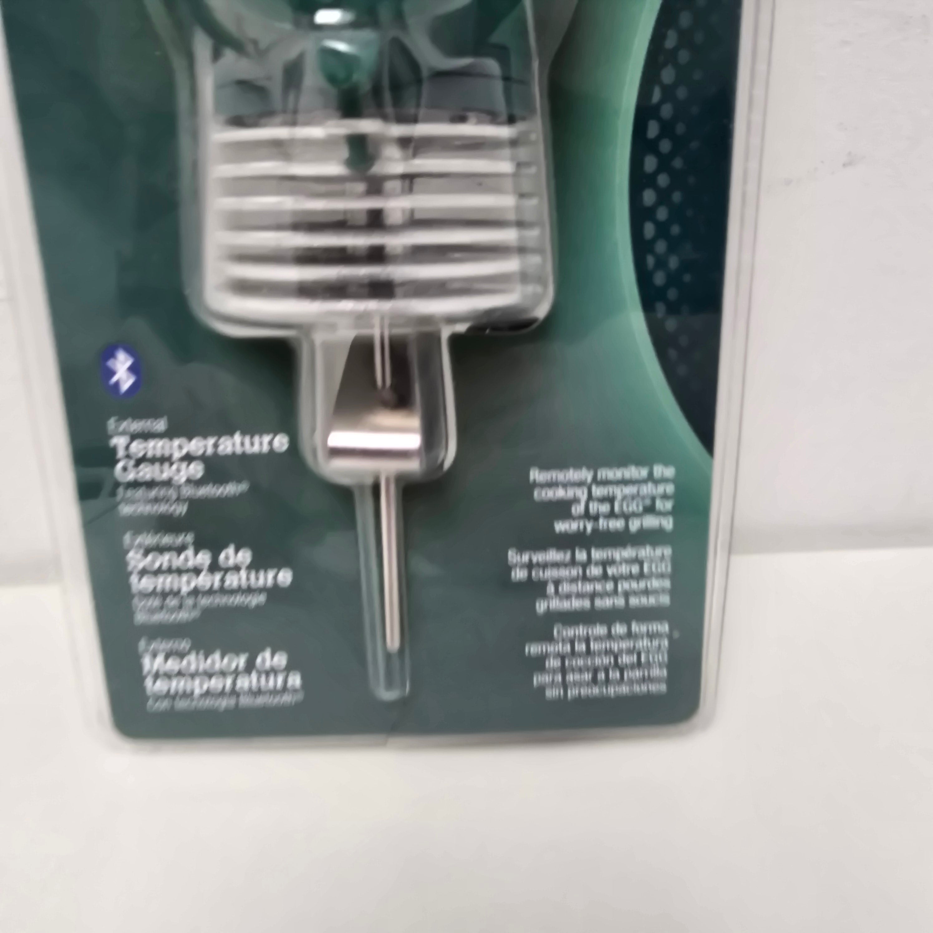 Big Green Egg Bluetooth Dome Thermometer, 32 to 842 deg F, LCD Display (127358)