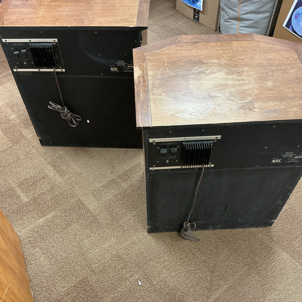 Set of 2 Altec Lansing Vintage Stereo Speaker System