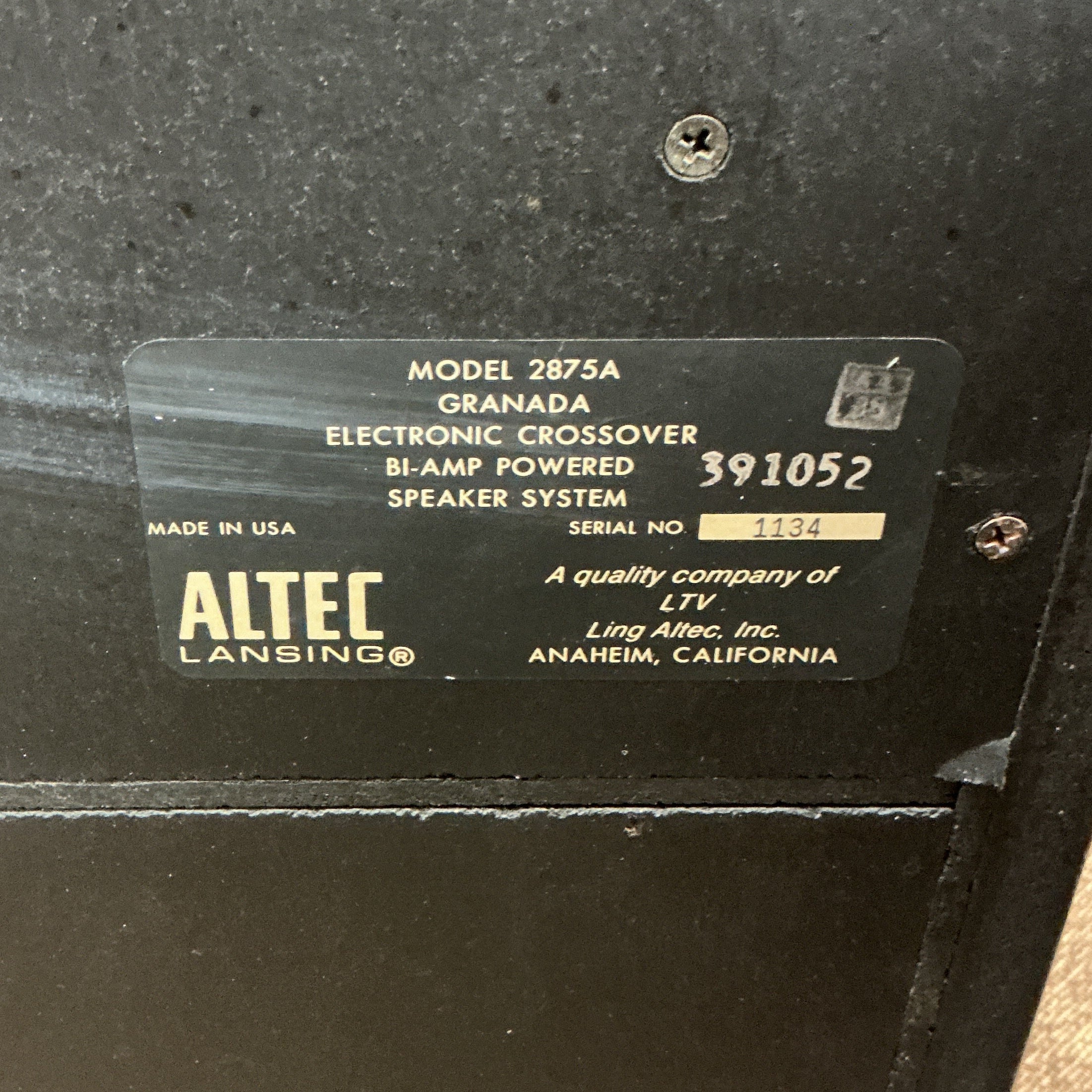 Set of 2 Altec Lansing Vintage Stereo Speaker System