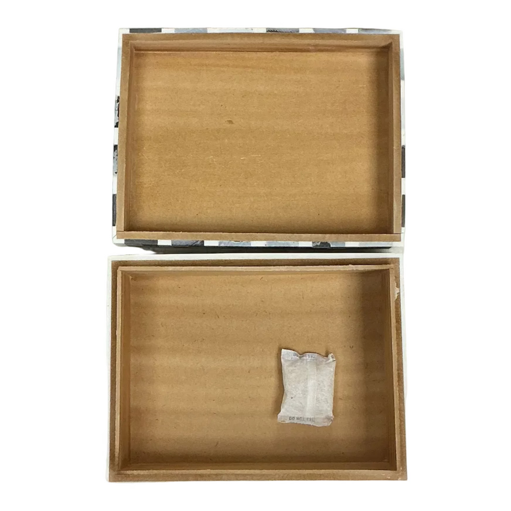 Farm and Garden - White Horn Checkered Decorative Trinket Box - Small