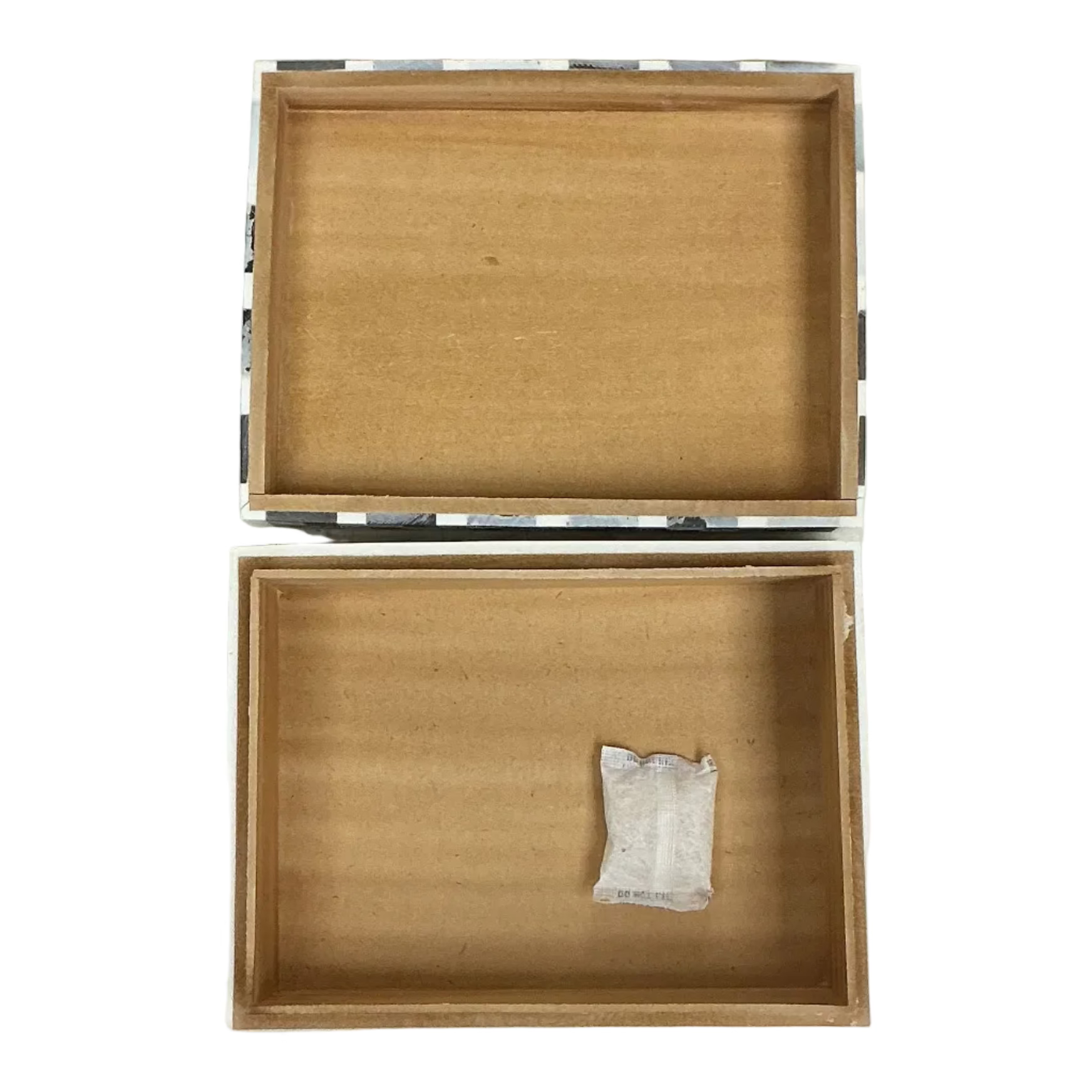 Farm and Garden - White Horn Checkered Decorative Trinket Box - Small