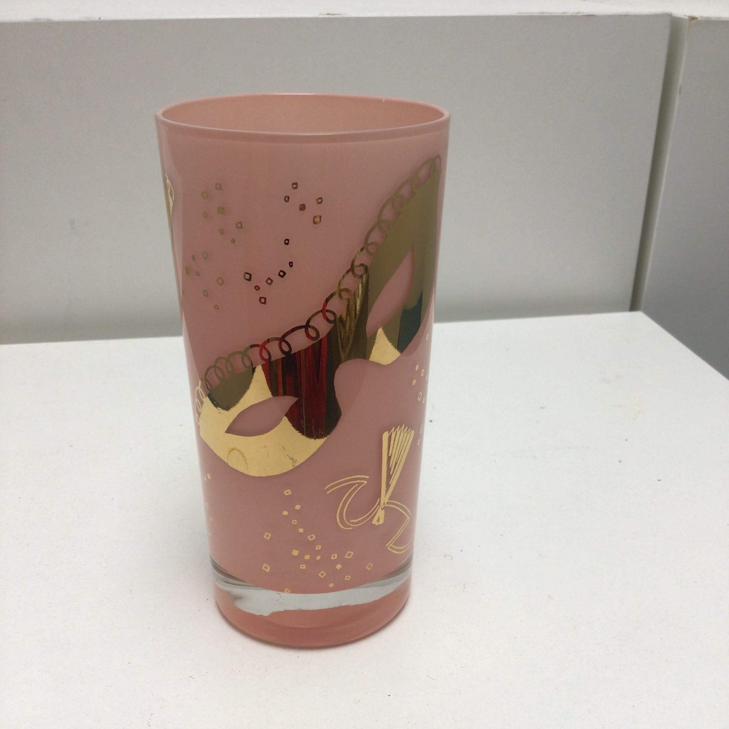 Vintage Pink Drinking Glasses with Gold Carnival Mask and Fan Design