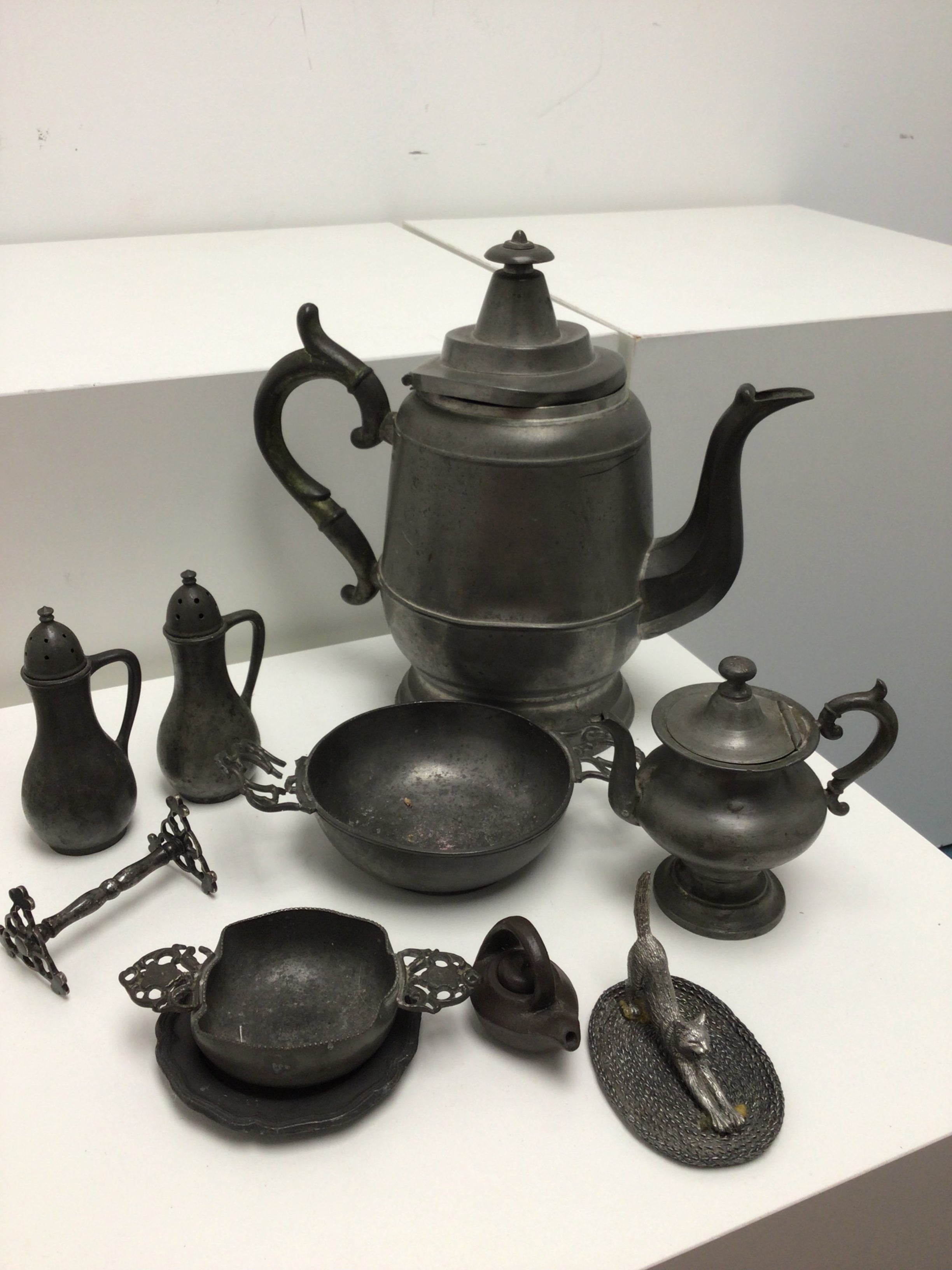 Lot of Assorted Metal Items