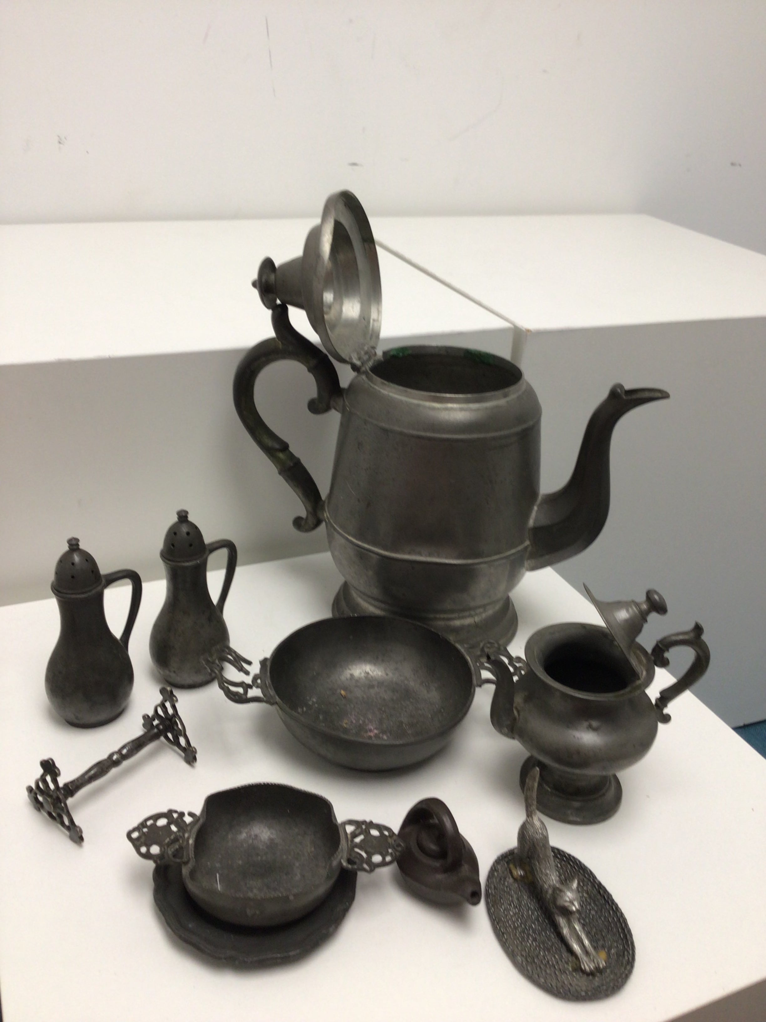 Lot of Assorted Metal Items