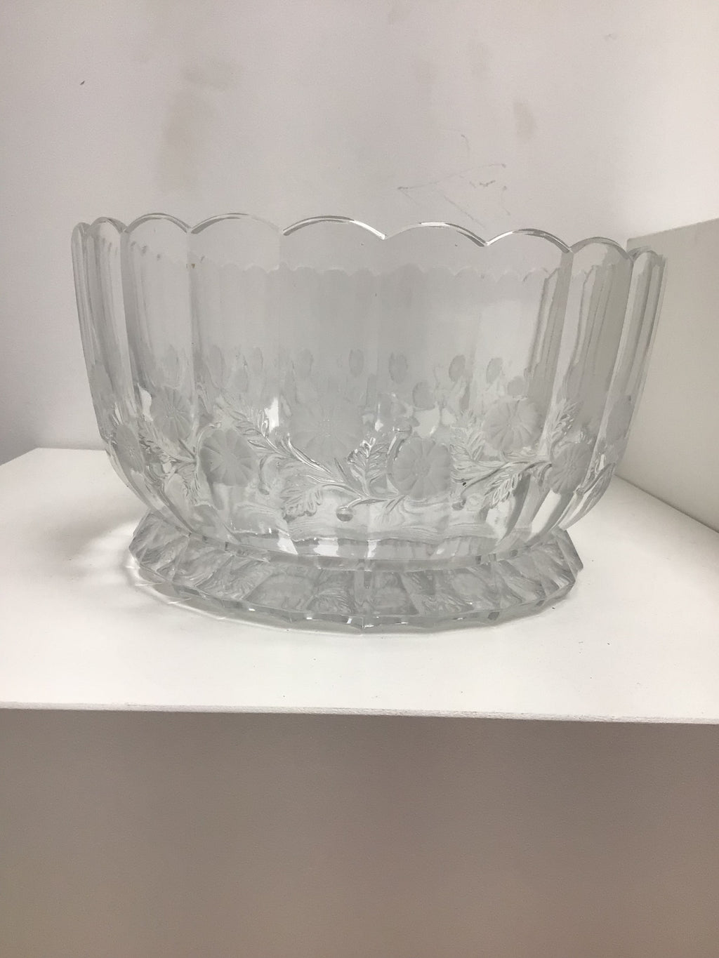 Vintage Crystal Clear Studios Marielle Thumbprint Crystal Bowl Dimensions & Weight