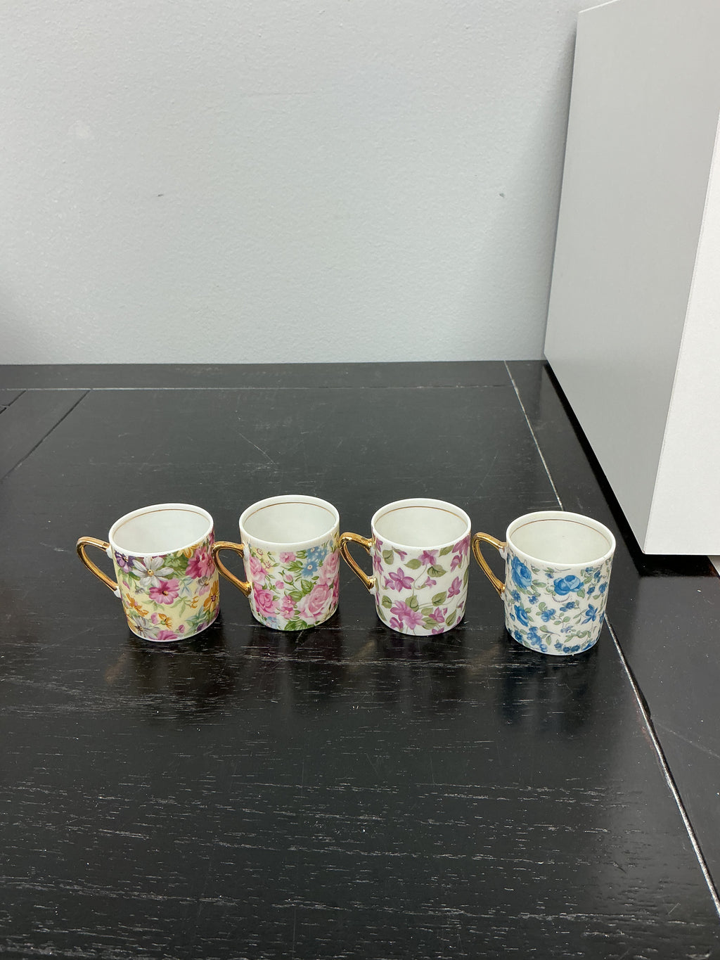 Vintage Porcelain Demitasse Cup and Saucer set of 4