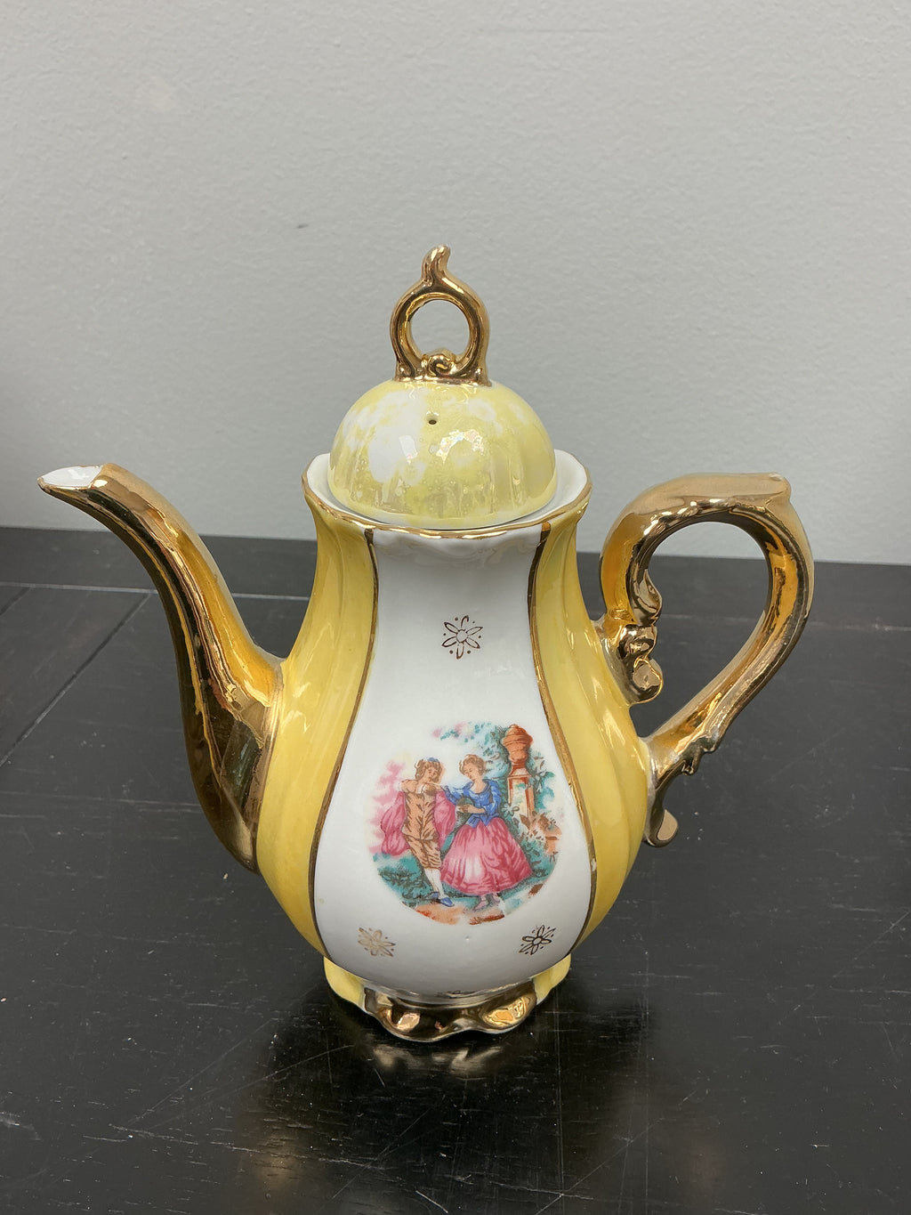 Vintage Bavaria-Style Porcelain Tea pot & Creamer with Gold Trim