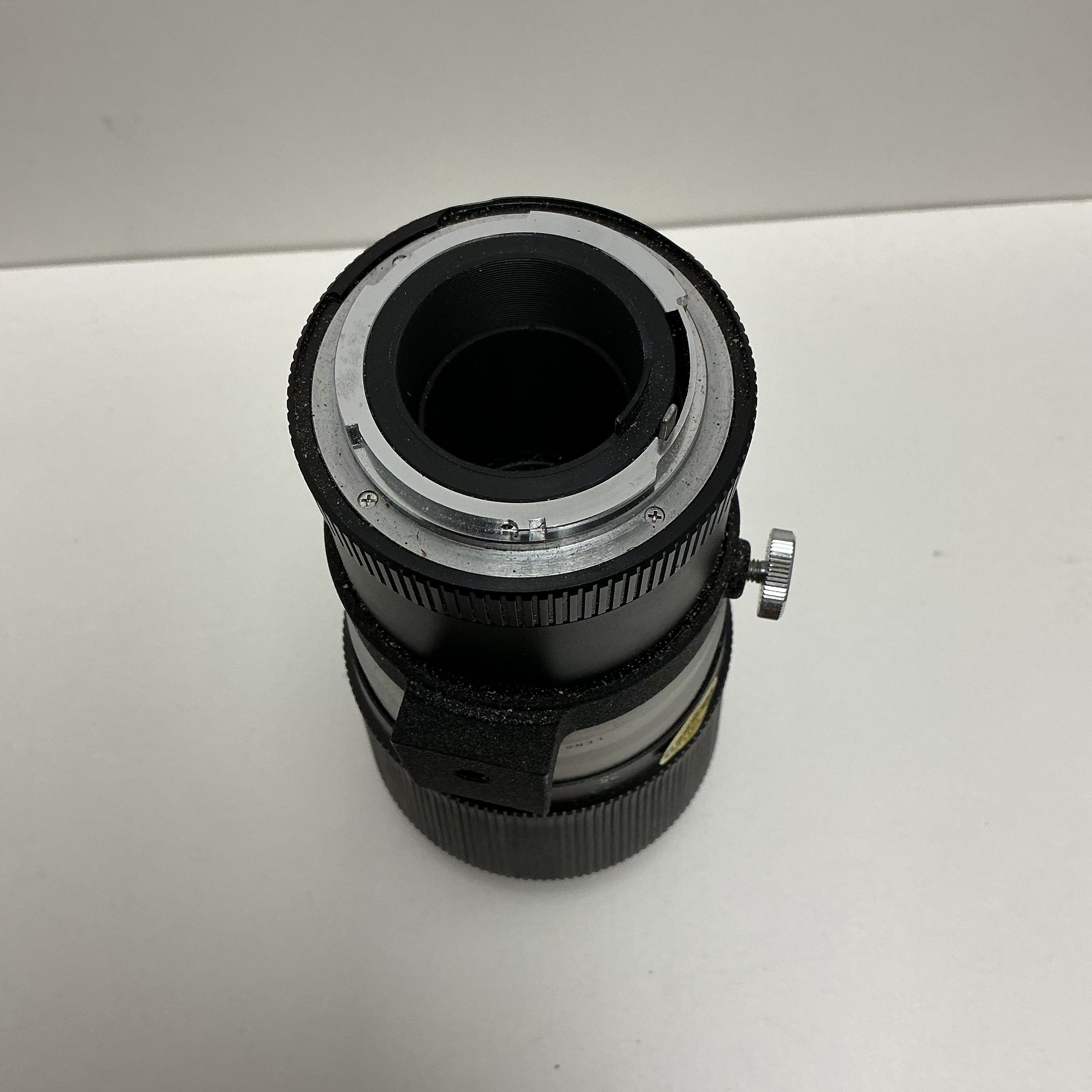 Vintage Mamiya/Sekor 200mm Telephoto Camera Lens No. 11082 with Case