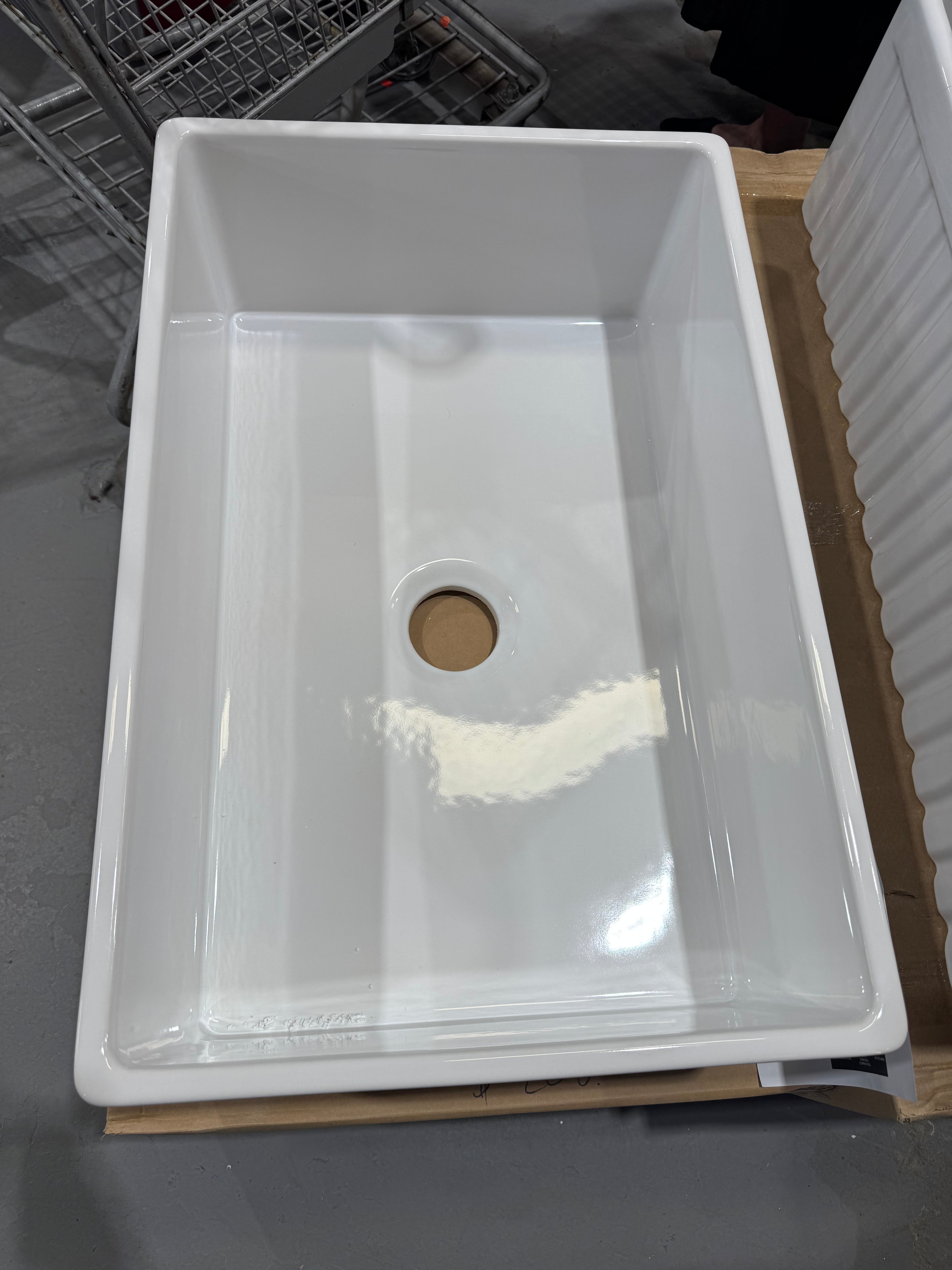 Fireclay Farmhouse Sink - FC30x18415