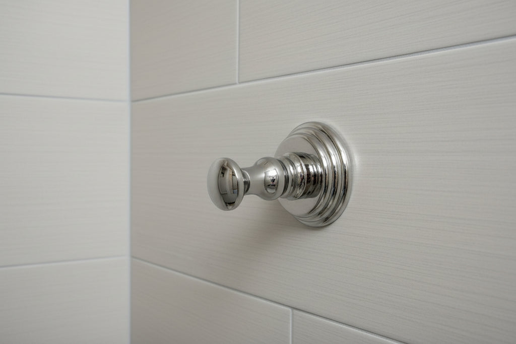 Jado Colonial Robe Hook | Platinum Nickel (033 010 150) (Needs Price)