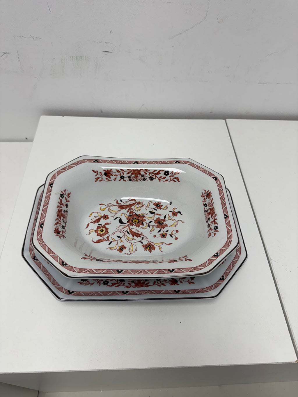 Wedgwood 2-Piece Dish Set
