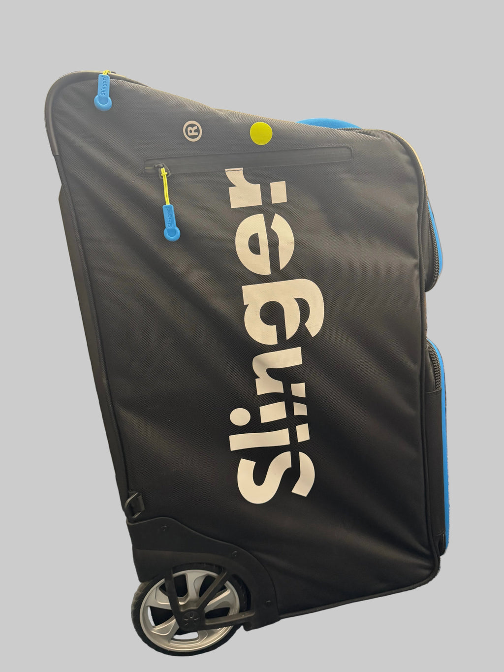 The Slinger Tennis Tournament Pack Launcher and Accessories