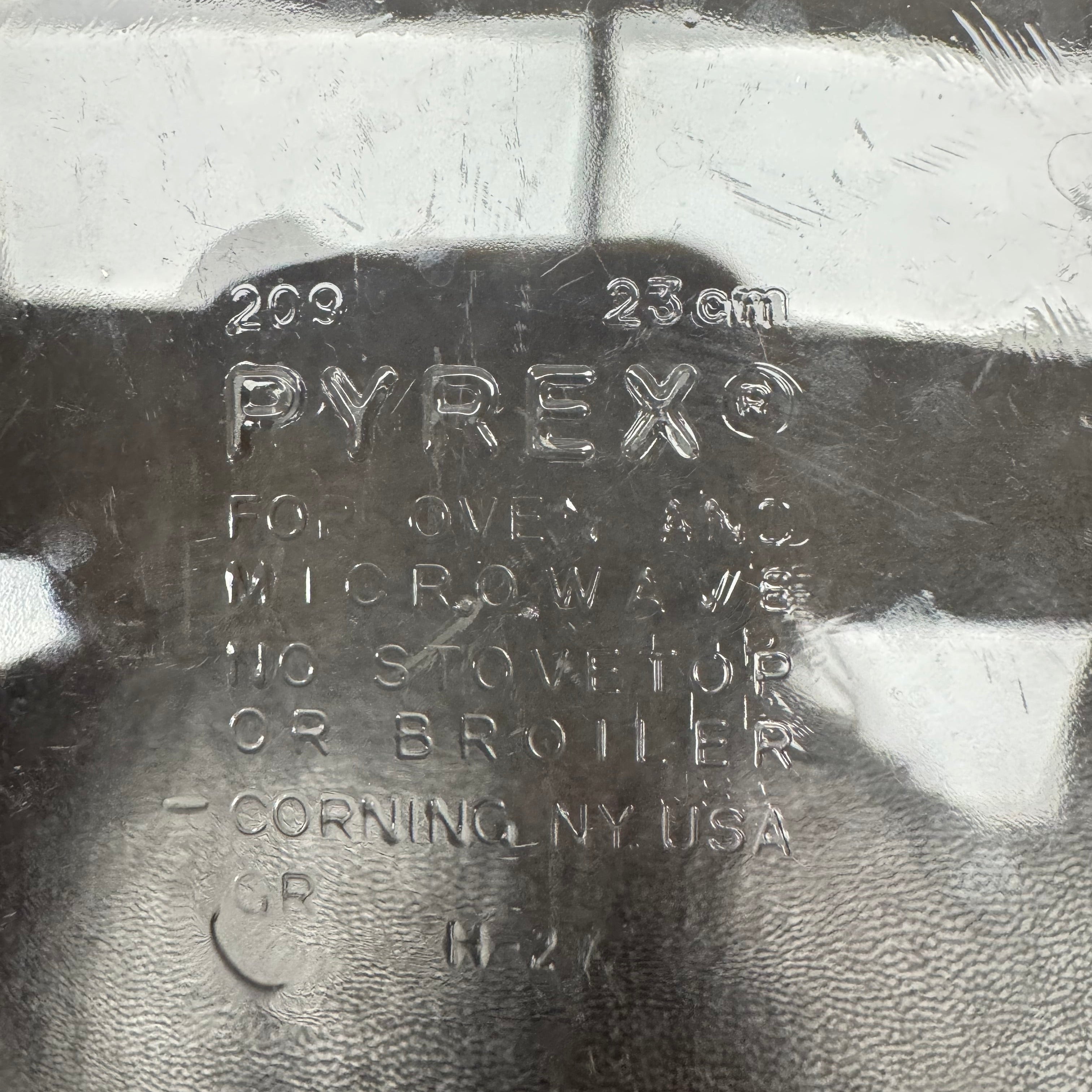 Pyrex 9" Glass Pie Plate
