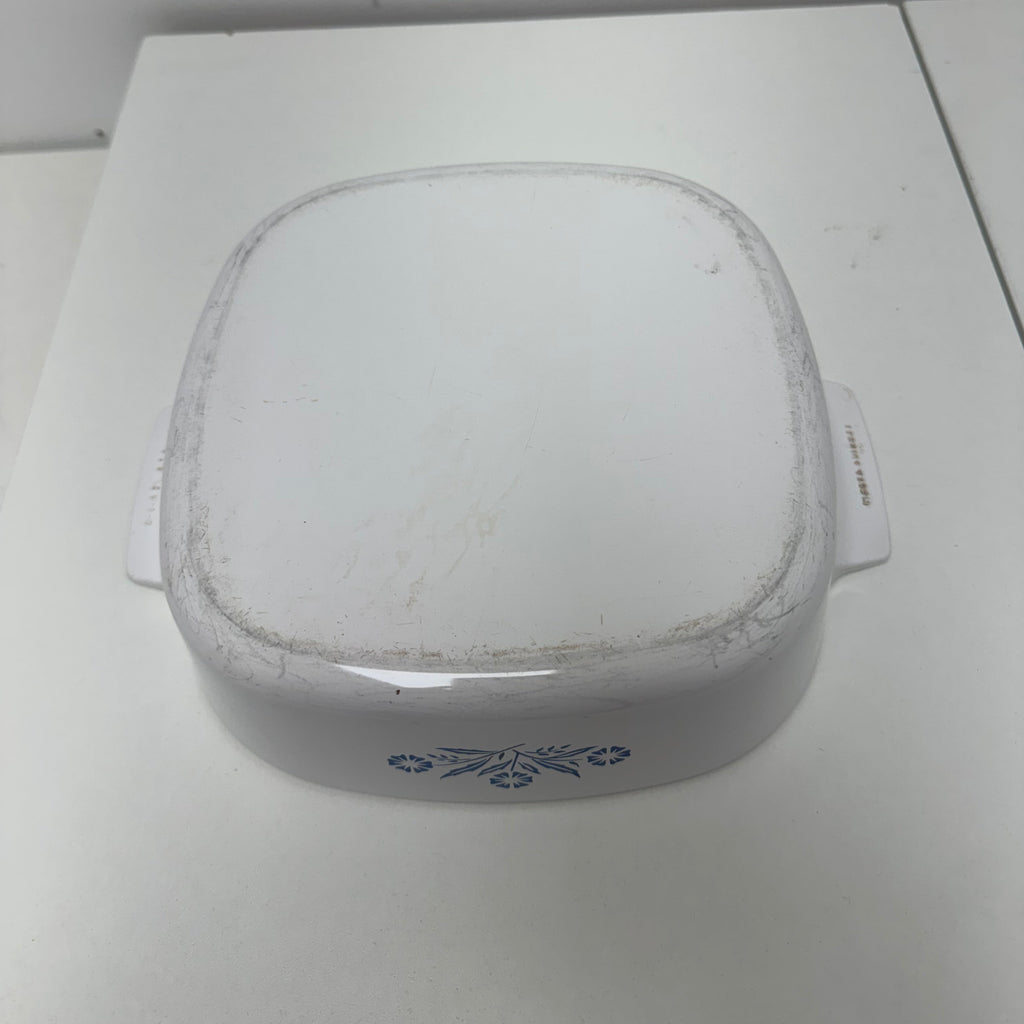 Vintage CorningWare Blue Cornflower 2-Liter Casserole Dish with Lid (A - 2 - B 2L)