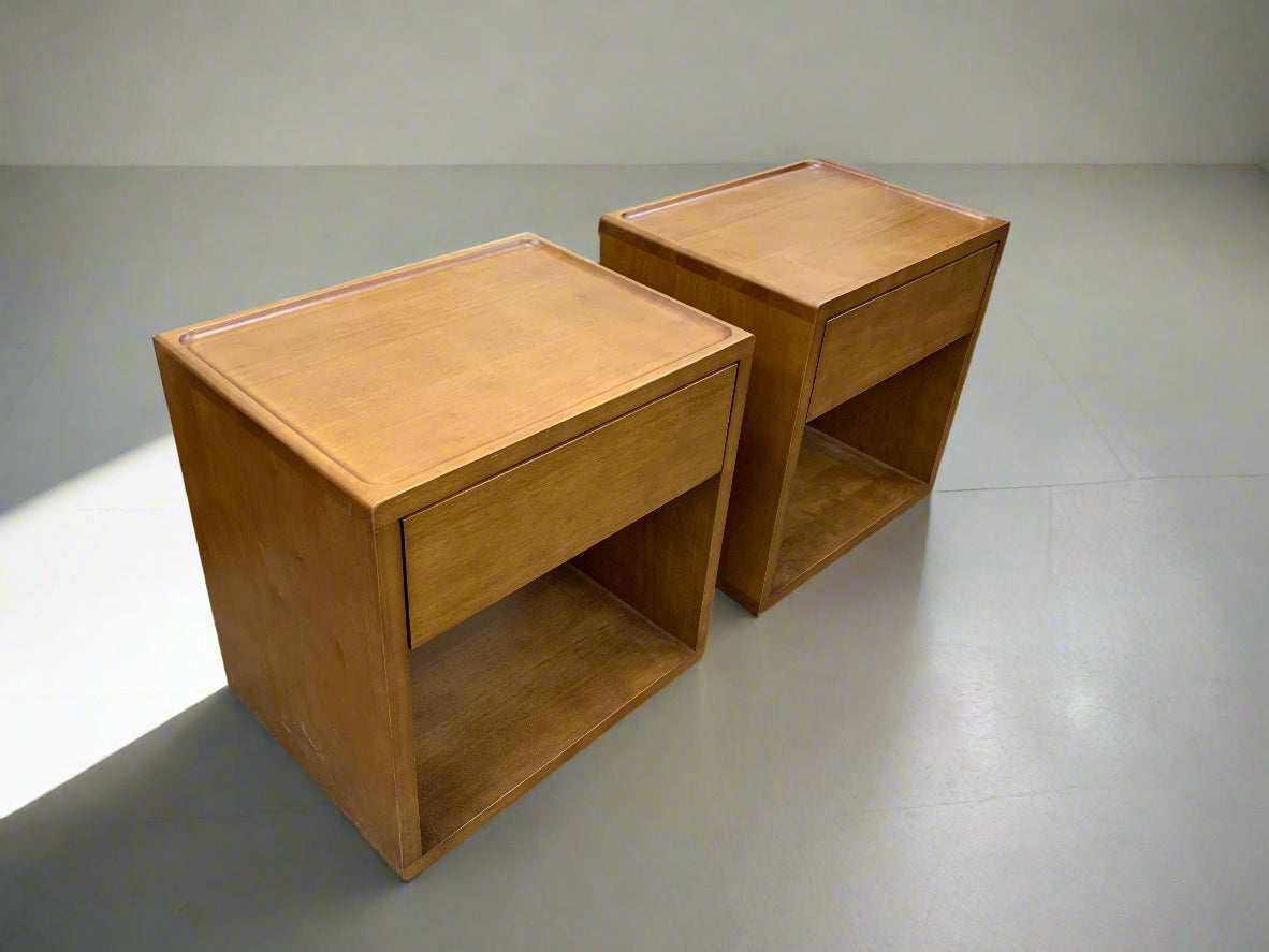 Classic Nightstand by Thuma