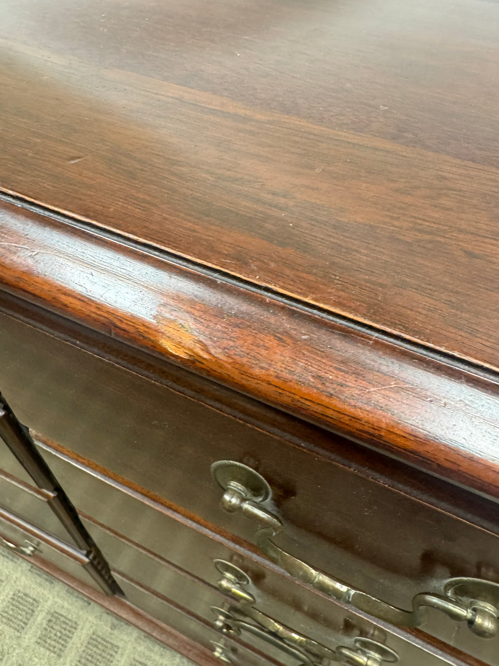 Link-Taylor Mahogany Beaufort Twelve Drawer Dresser