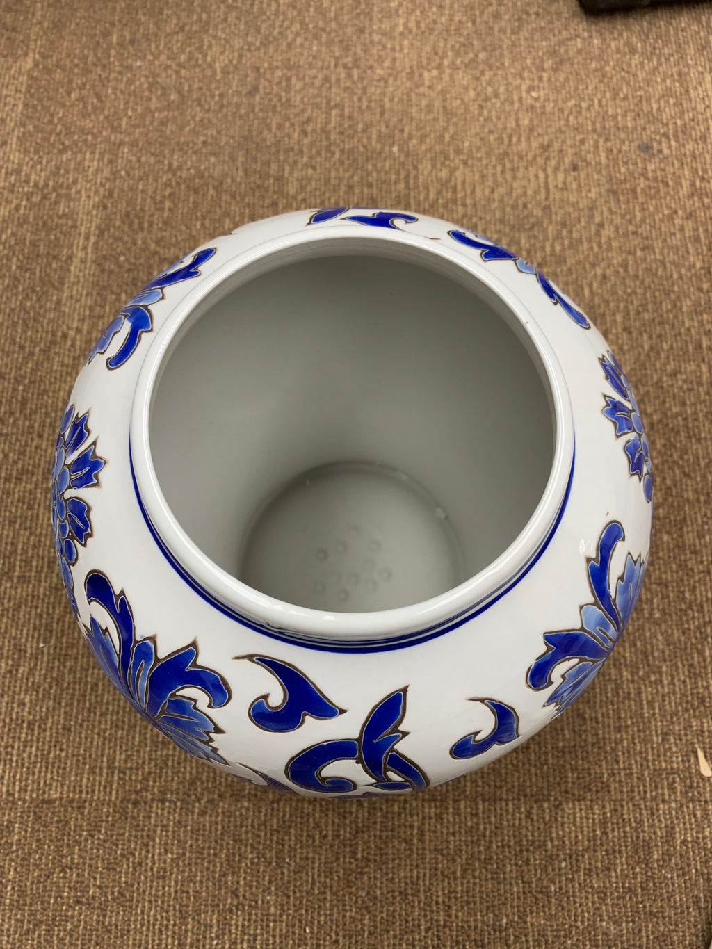 Blue and White Floral Ceramic Ginger Jar with Lid