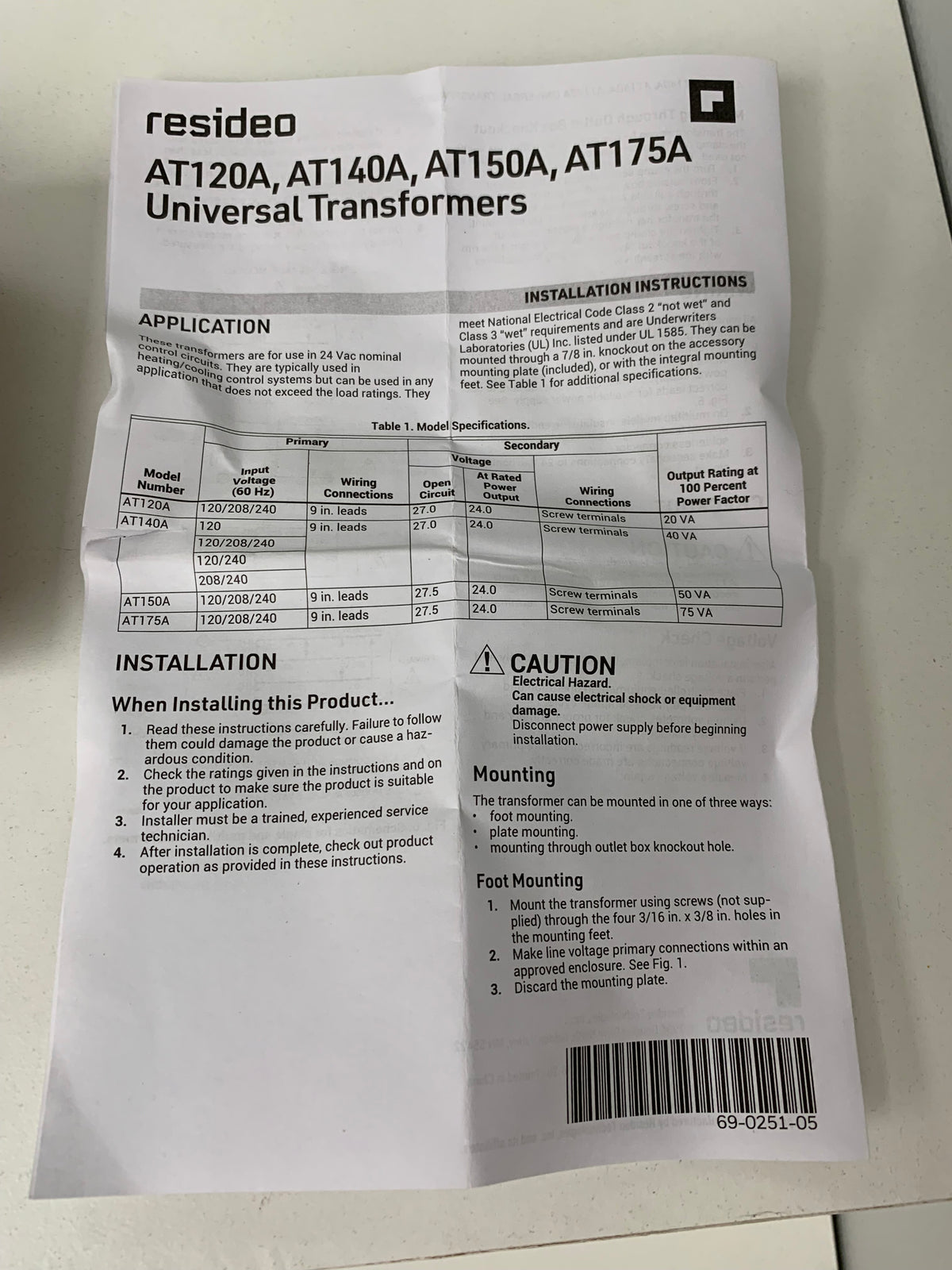 Resideo AT140A 1000 Universal Transformer