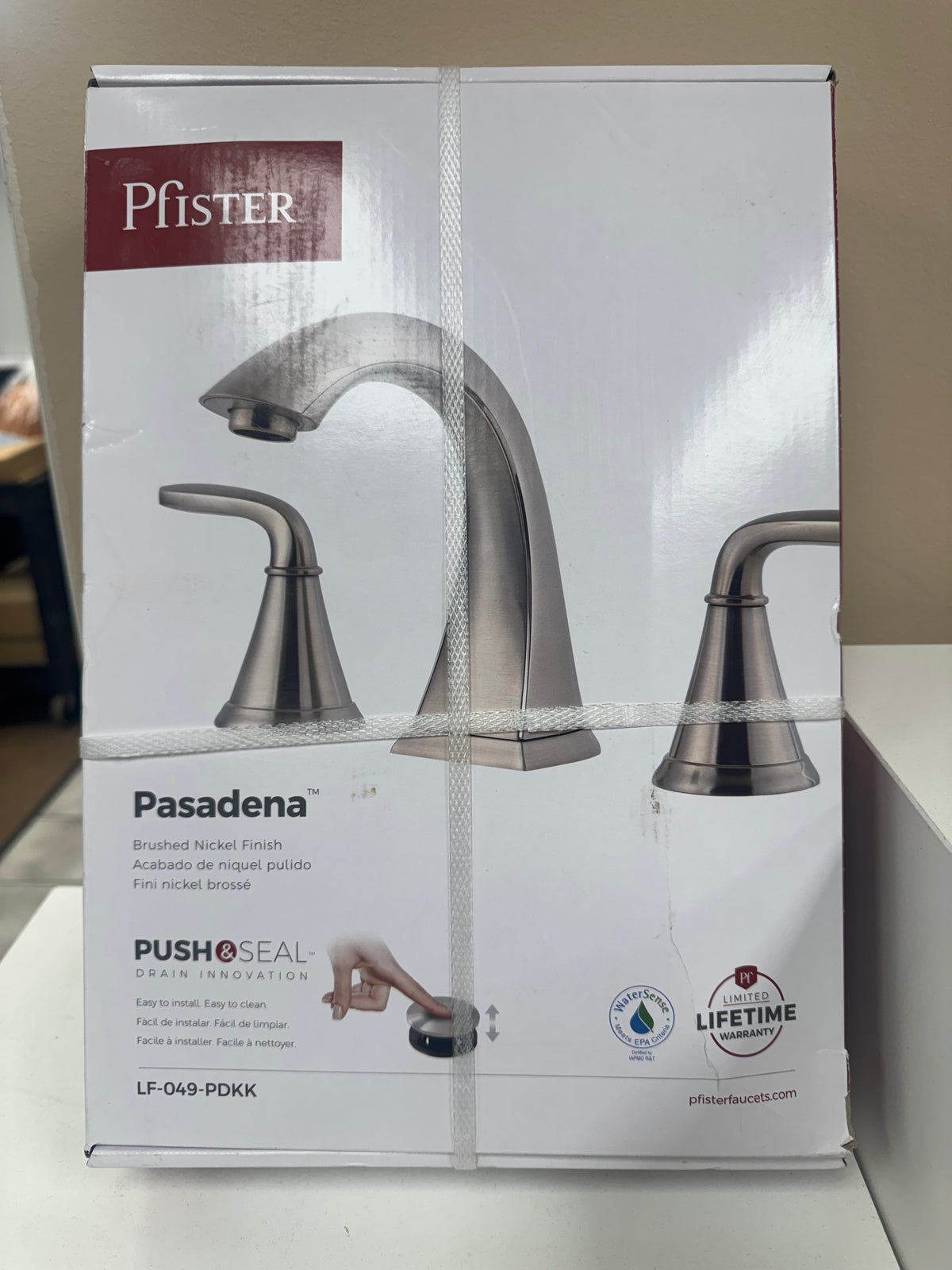 Pfister Pasadena Widespread Faucet with Push & Seal Drain - Brushed Nickel (LF-040-PDKK)