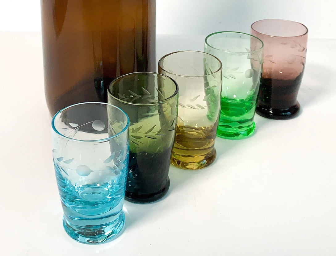 Set of 5 Vintage Etched Glass Cordial Glasses