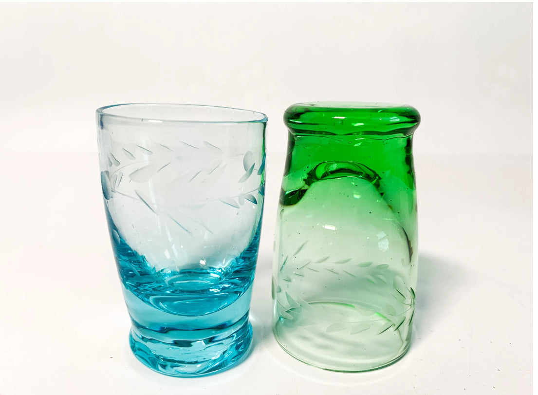 Set of 5 Vintage Etched Glass Cordial Glasses