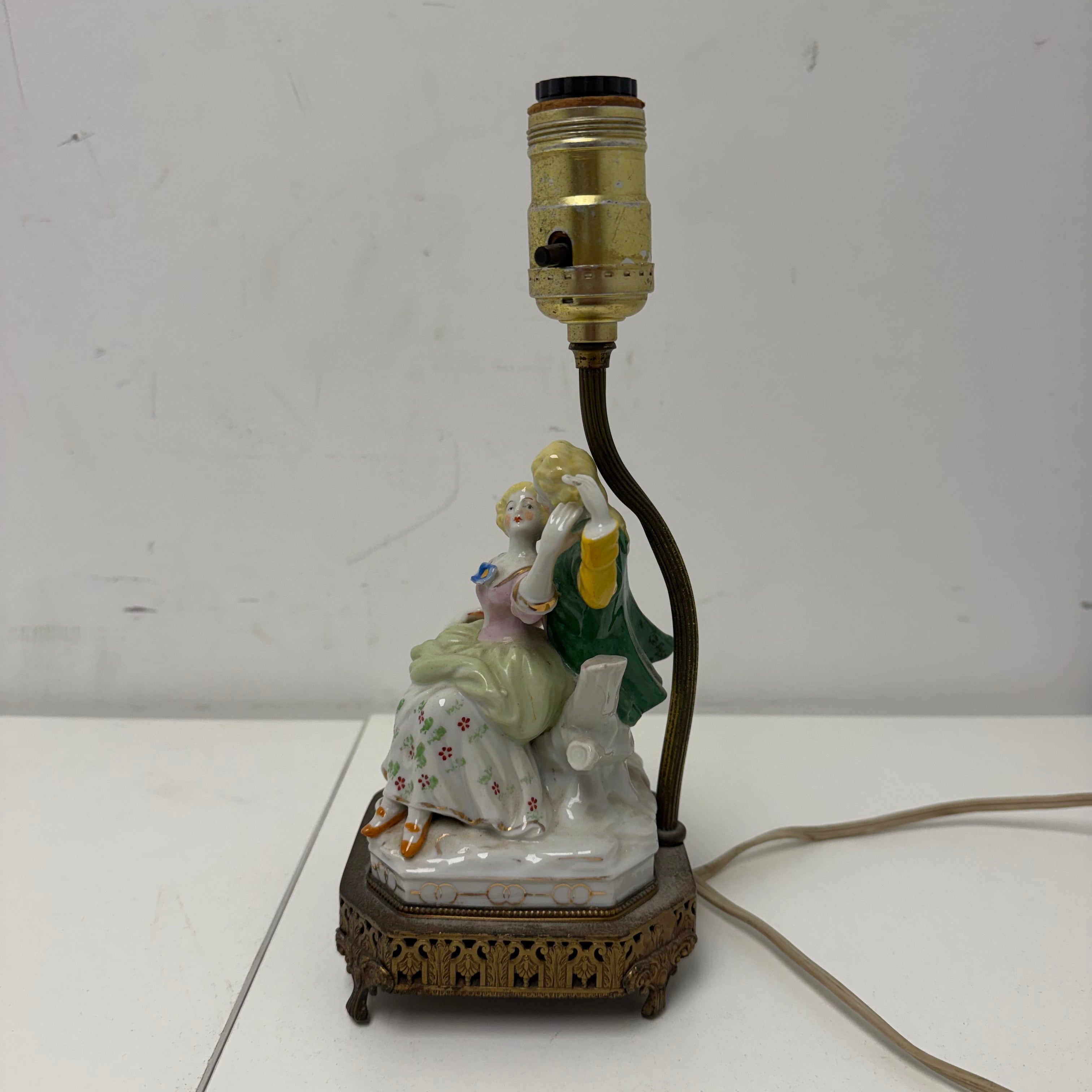Vintage Porcelain Figural Lamp - Courting Couple Embracing