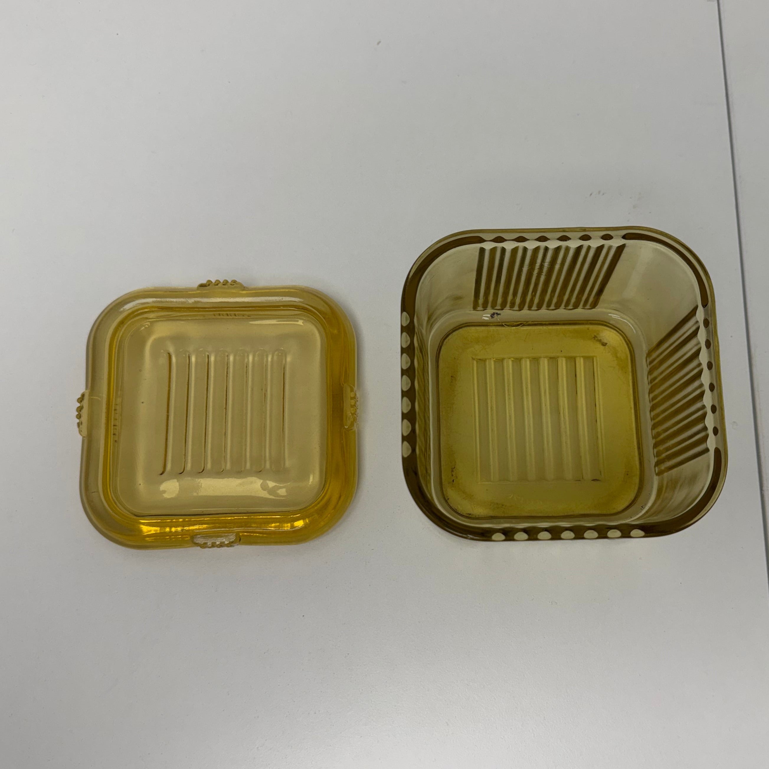 Vintage Federal Glass Refrigerator Dish with Lid - Honey Amber