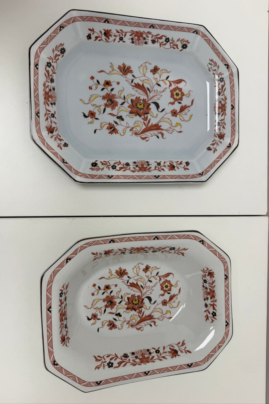 Wedgwood 2-Piece Dish Set