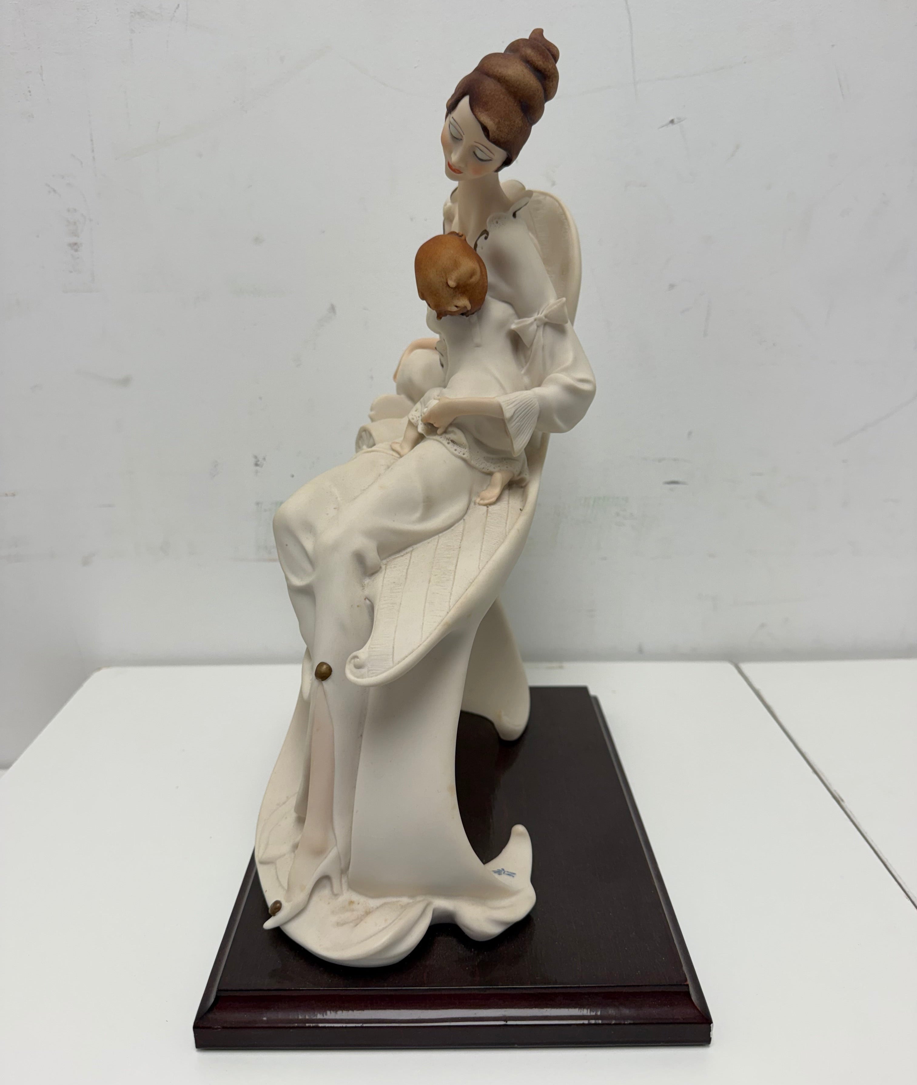 Giuseppe Armani 1987 Figure "Mother"