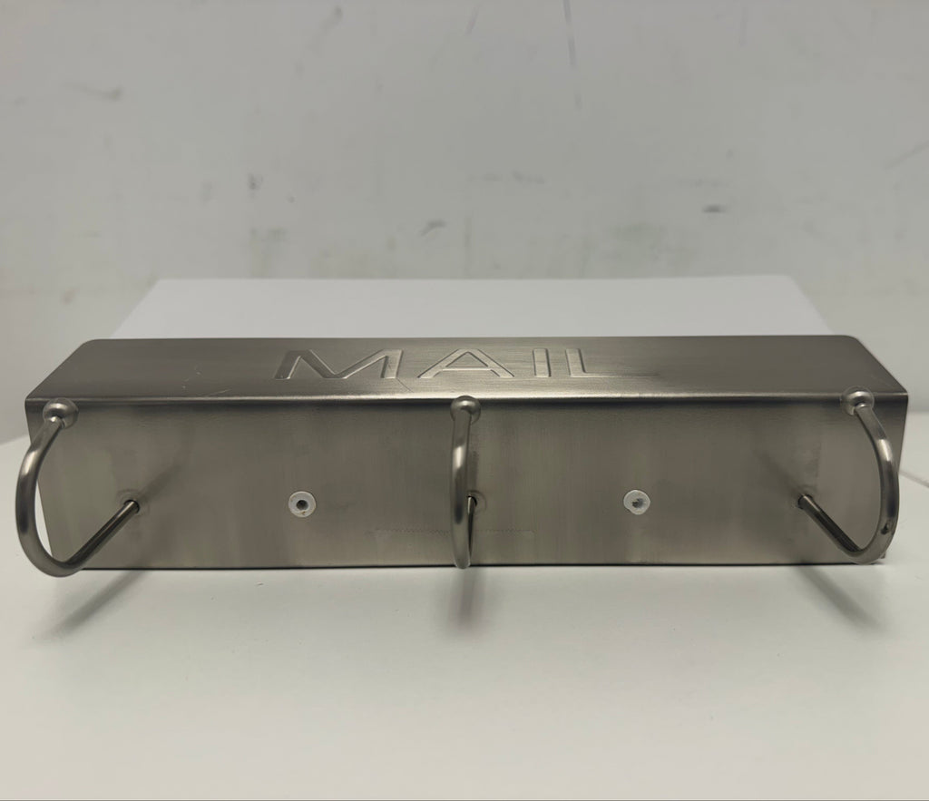 Threshold Mail Holder with Key Hooks