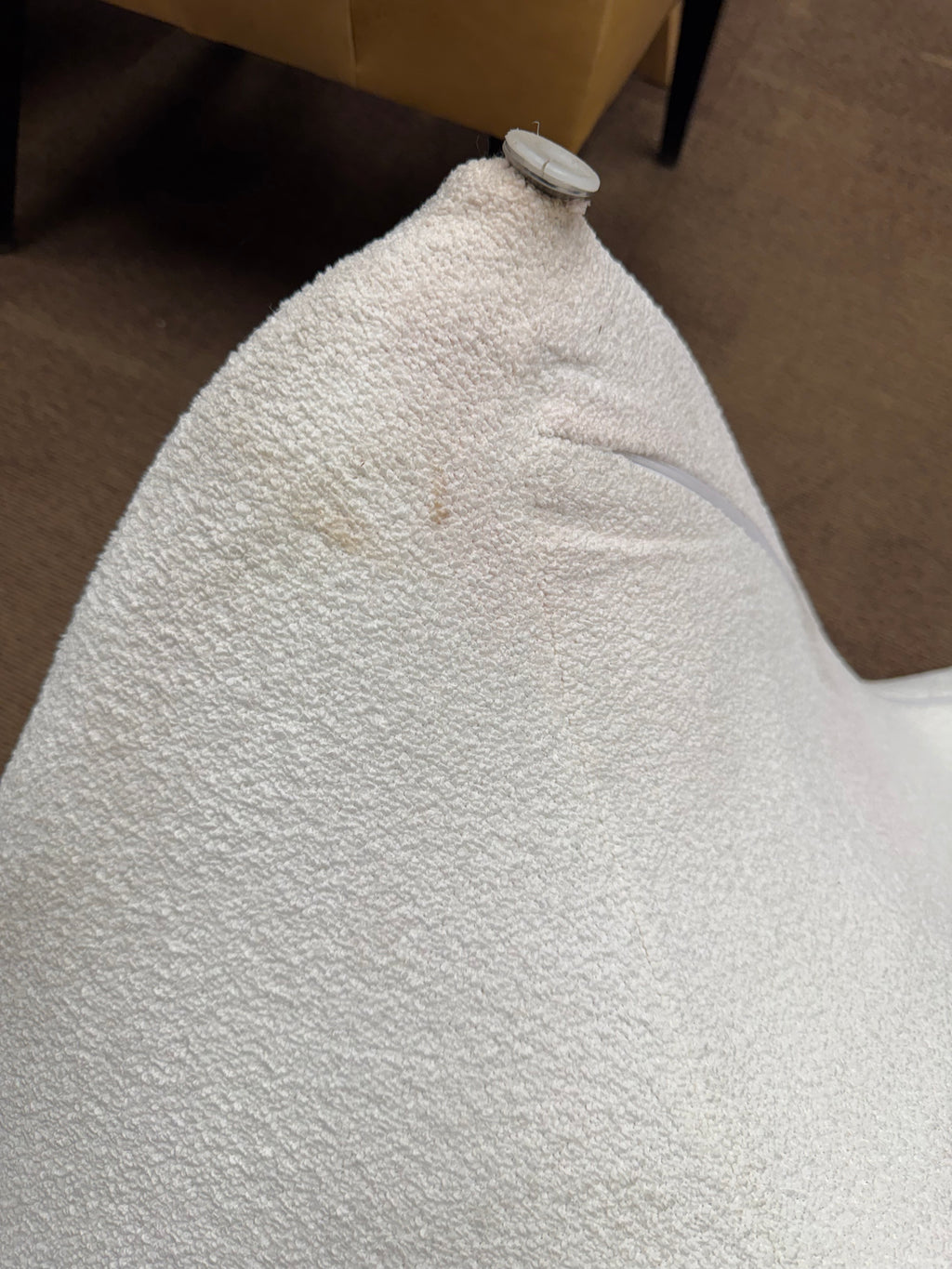 Curved Floor Chair with Faux Shearling Cover in Cream