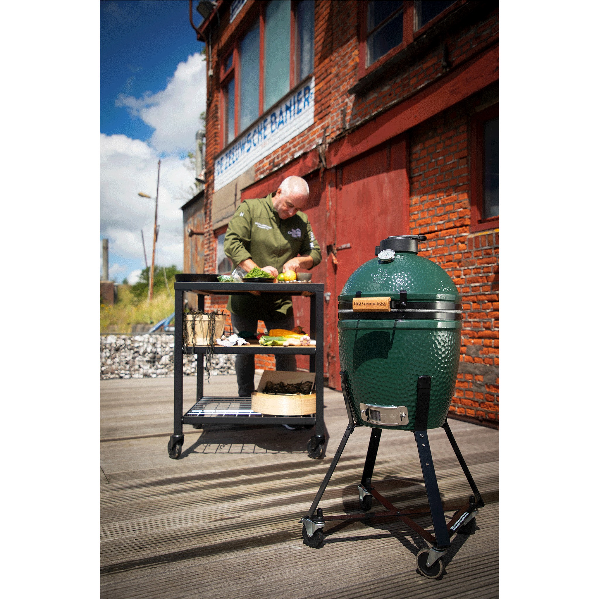 Big Green Egg Nest Medium (302007)